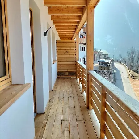 Laura Apartmán *