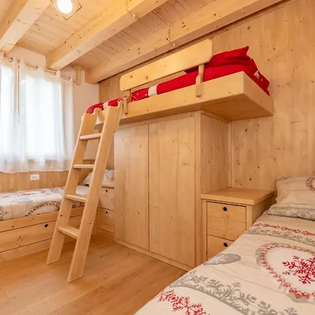 Laura Apartmán