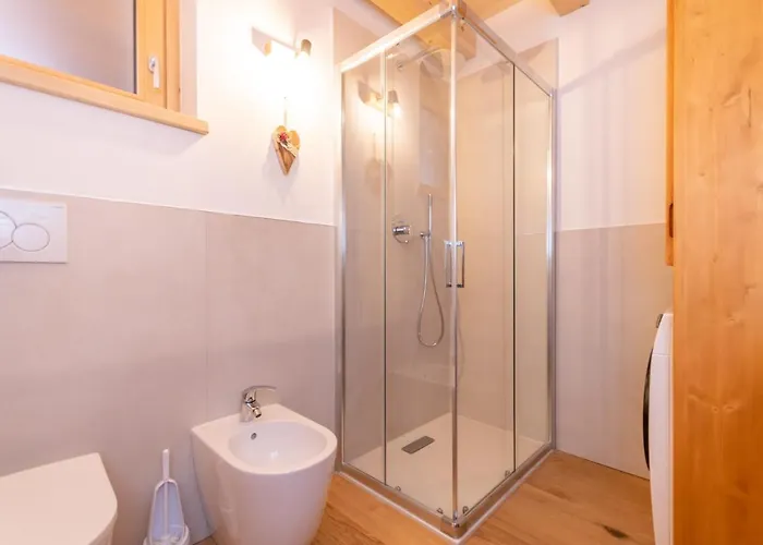 Laura Apartman *